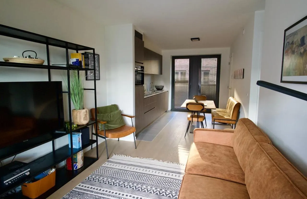 Cosy Renovated Studio For Two In Ostend T114 0*,  בלגיה