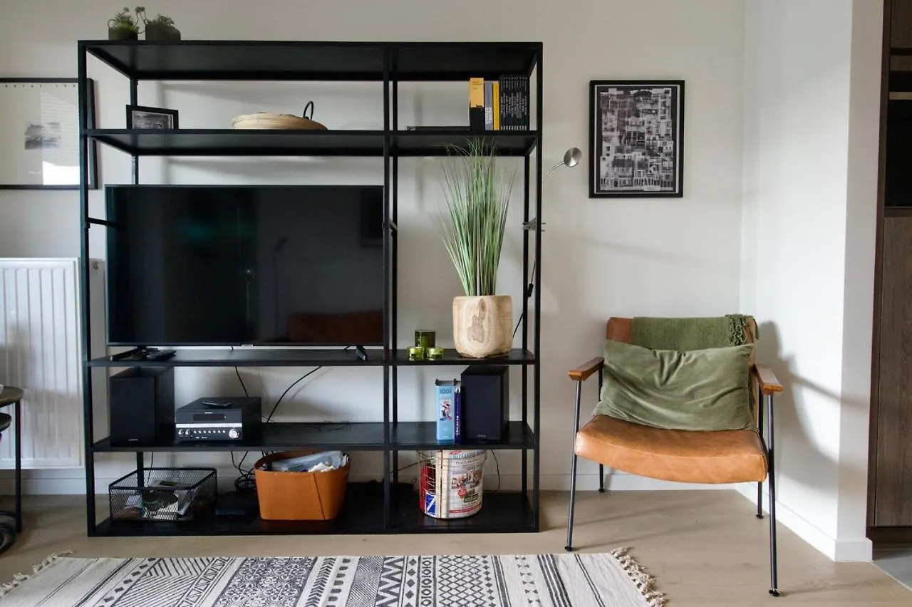 Cosy Renovated Studio For Two In Ostend T114 בלגיה